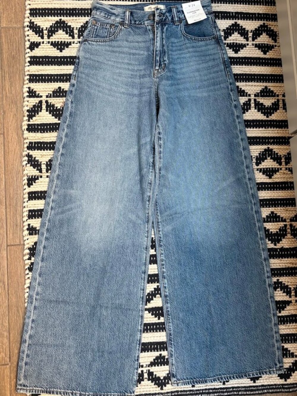 Madewell Superwide Jean in Airy Denim